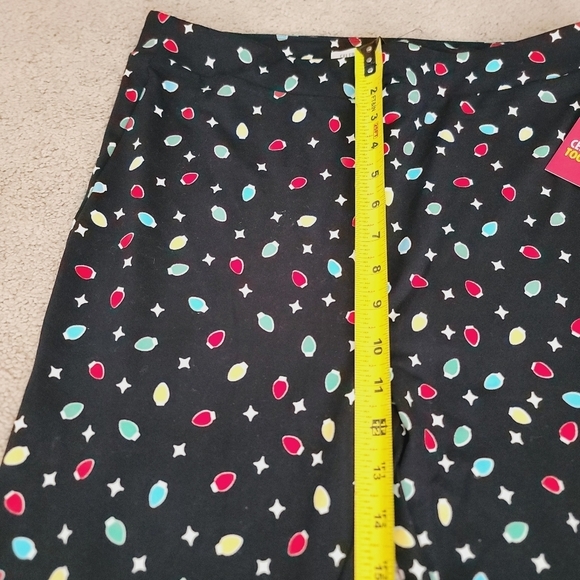 2/$20 NWT Celebrate Together Holiday Print High-Rise Printed Flare-Leg Pants L - Picture 8 of 11
